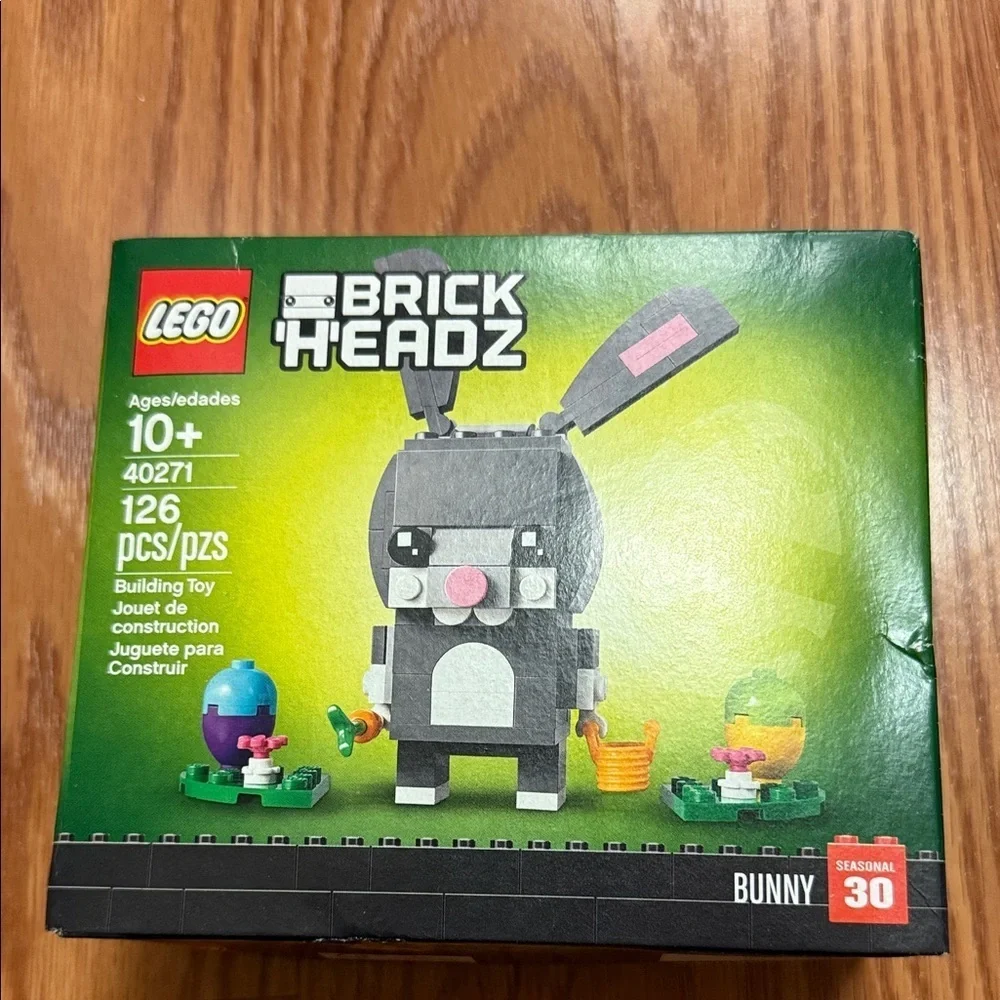 Lego Brickheadz bunny set 40271 new and sealed box 126 pieces retired!
